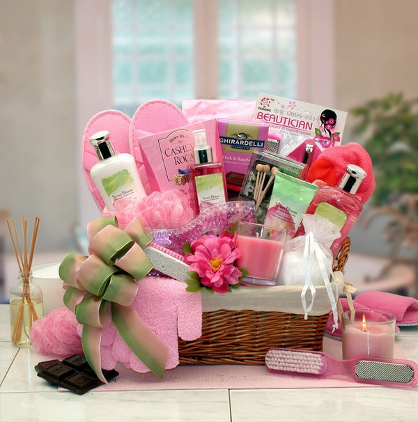 Best ideas about Gift Basket Ideas For Women
. Save or Pin Christmas basket ideas – the perfect t for family and Now.