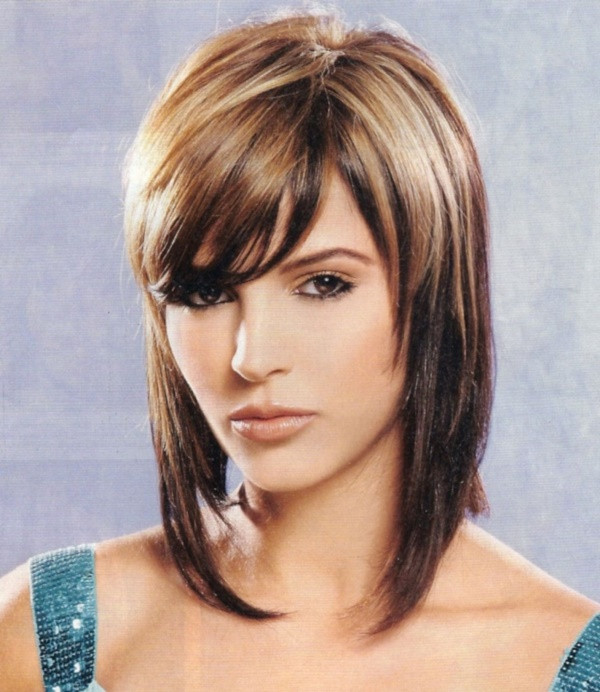 Best ideas about Girls Medium Length Haircuts
. Save or Pin 40 New Shoulder Length Hairstyles for Teen Girls Now.