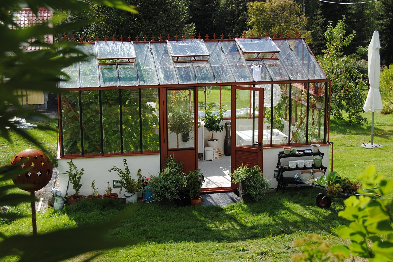 Best ideas about Greenhouse DIY Plans
. Save or Pin 21 Cheap & Easy DIY Greenhouse Designs You Can Build Yourself Now.