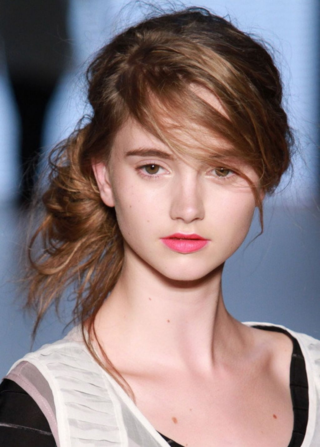 Best ideas about Hairstyle Girls
. Save or Pin 20 Tren st Messy Bun Hairstyle For Women To Try Elle Now.