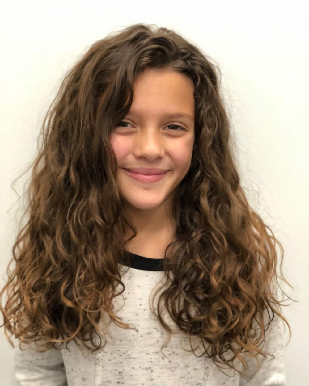 Best ideas about Hairstyles For Little Girls With Curly Hair
. Save or Pin 21 Easy Hairstyles for Girls with Curly Hair Little Now.