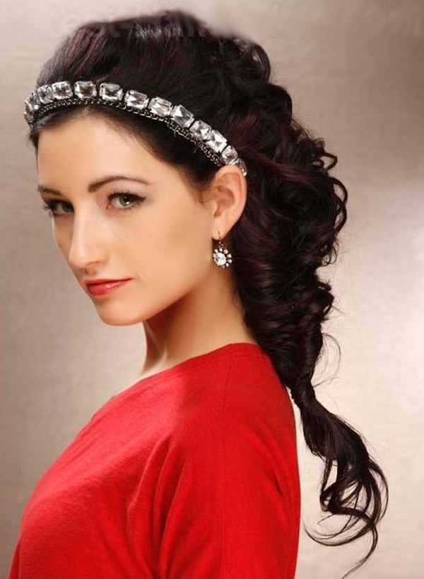 Best ideas about Hairstyles With Headbands For Long Hair
. Save or Pin Long Hair With Headband Now.