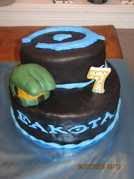 Best ideas about Halo Birthday Cake
. Save or Pin 1000 ideas about Halo Cake on Pinterest Now.