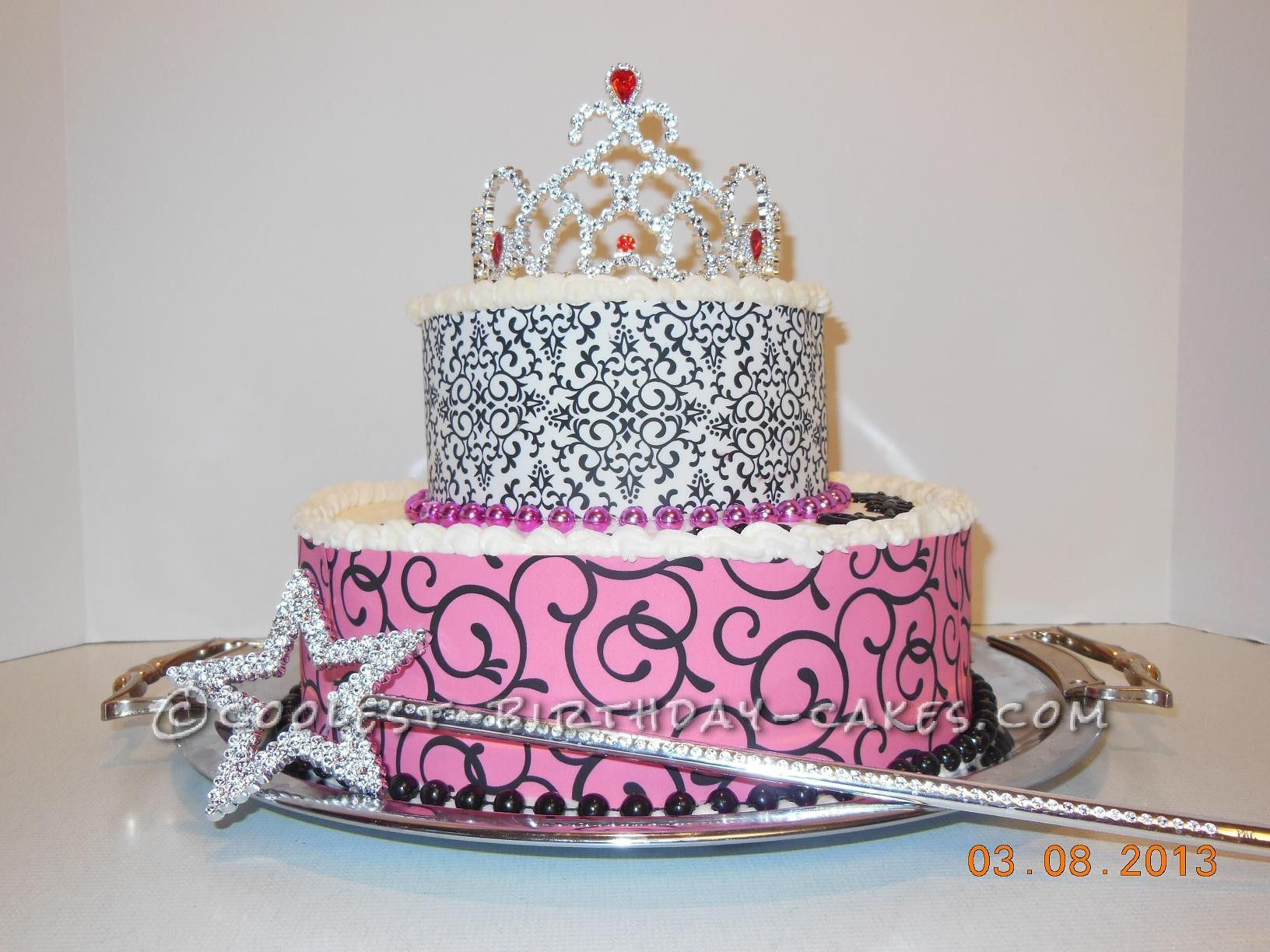 Best ideas about Happy Birthday Diva Cake
. Save or Pin 40 Year Old Diva Birthday Cake Now.