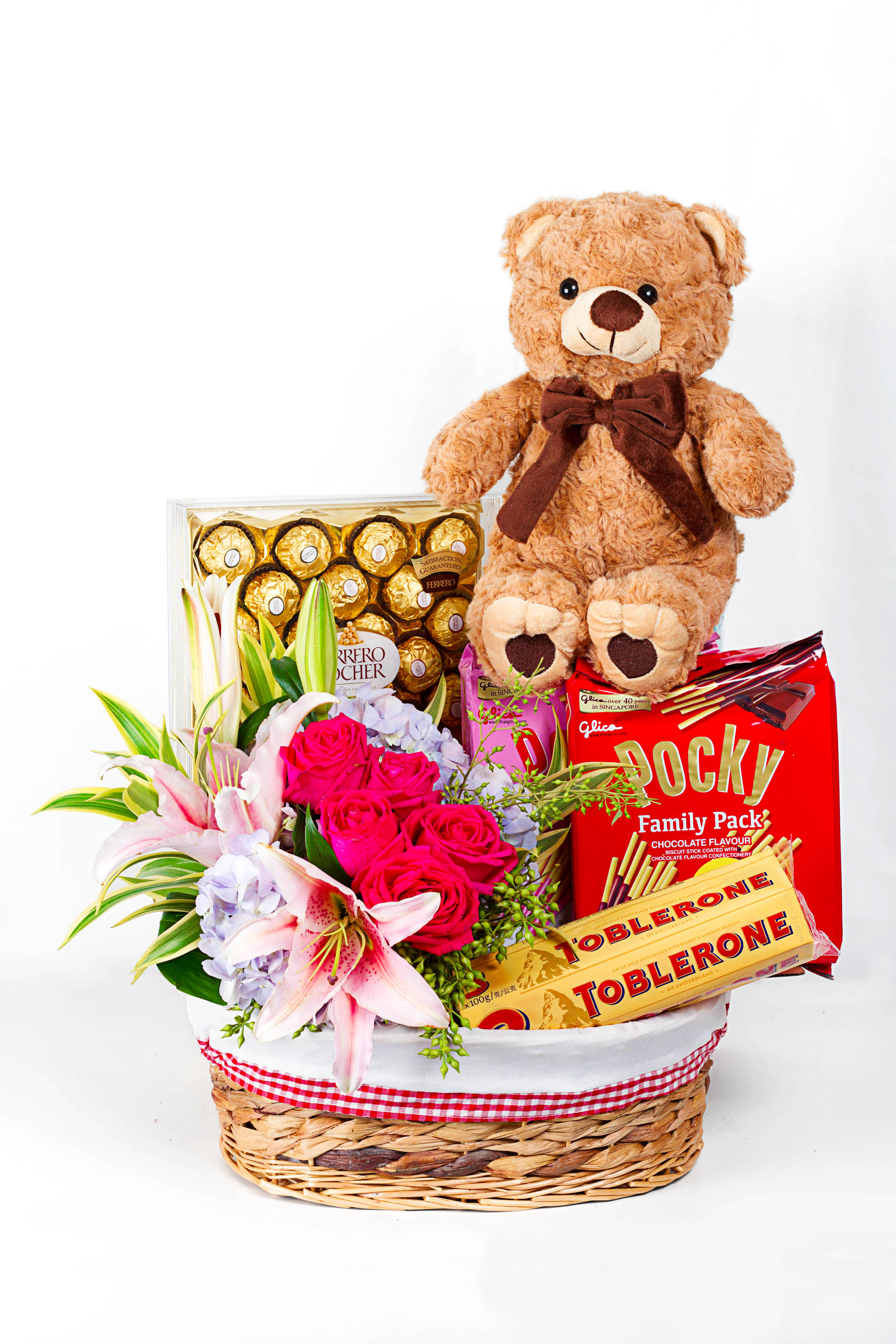 Best ideas about Happy Birthday Gifts
. Save or Pin Happy Birthday Gift Hamper Now.