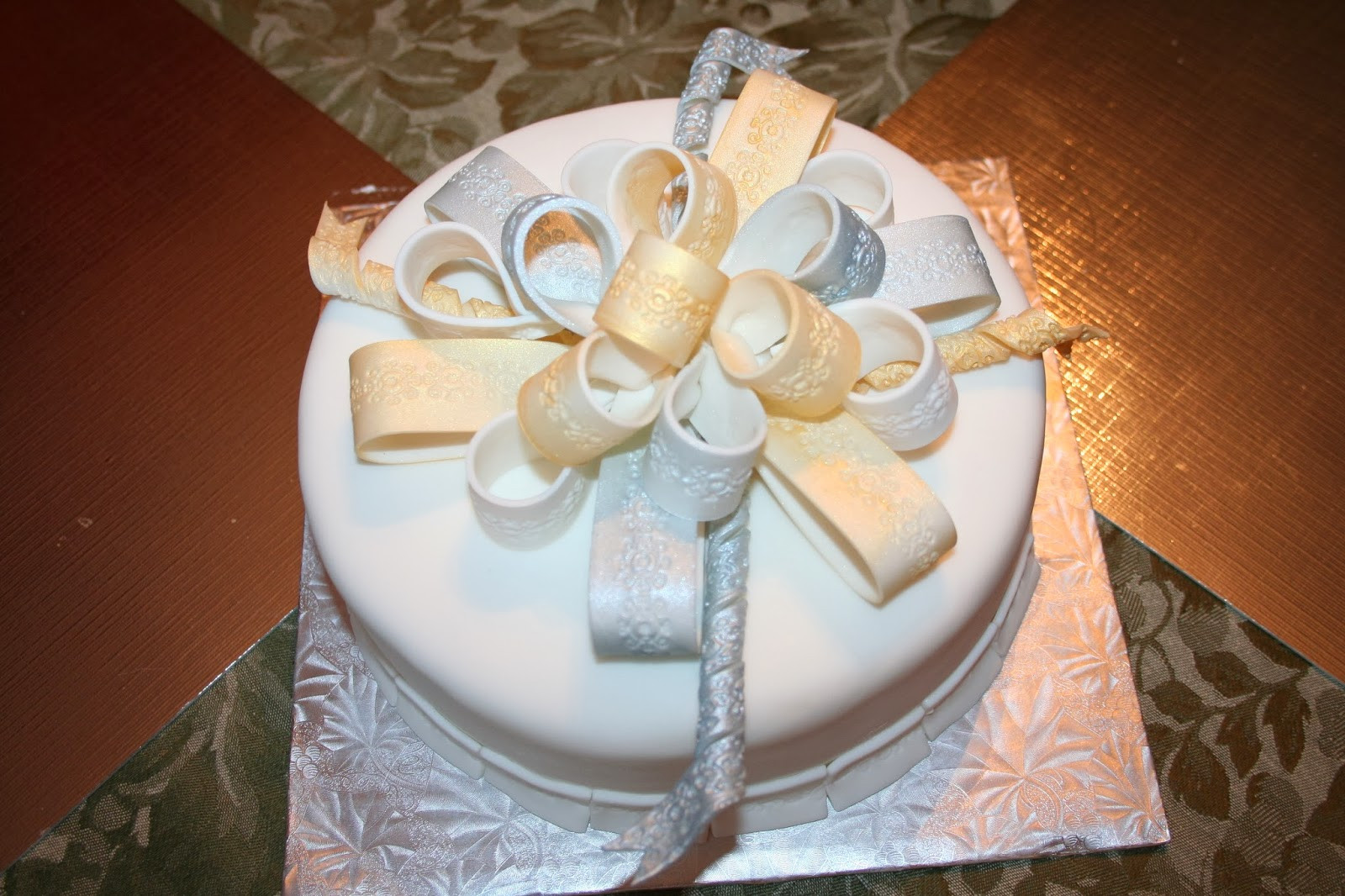 Best ideas about Happy Birthday Sharon Cake
. Save or Pin Happy Birthday Sharon Now.