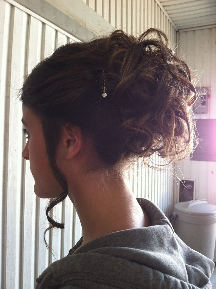 Best ideas about Homecoming Updo Hairstyles
. Save or Pin 25 best ideas about Home ing updo hairstyles on Now.