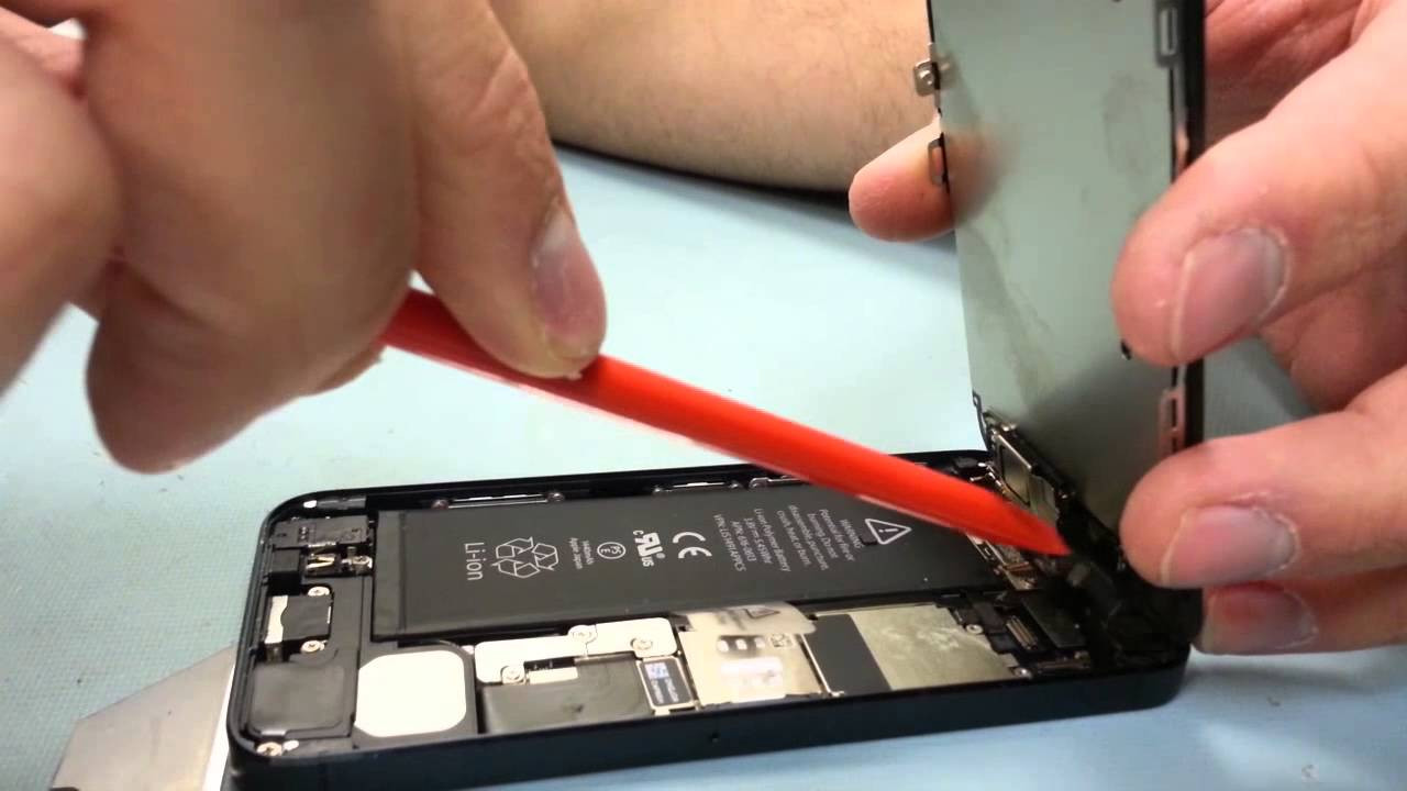 Best ideas about How To Fix A Cracked Phone Screen DIY
. Save or Pin o reparar iPhone 5 pantalla en 3 minutos Now.