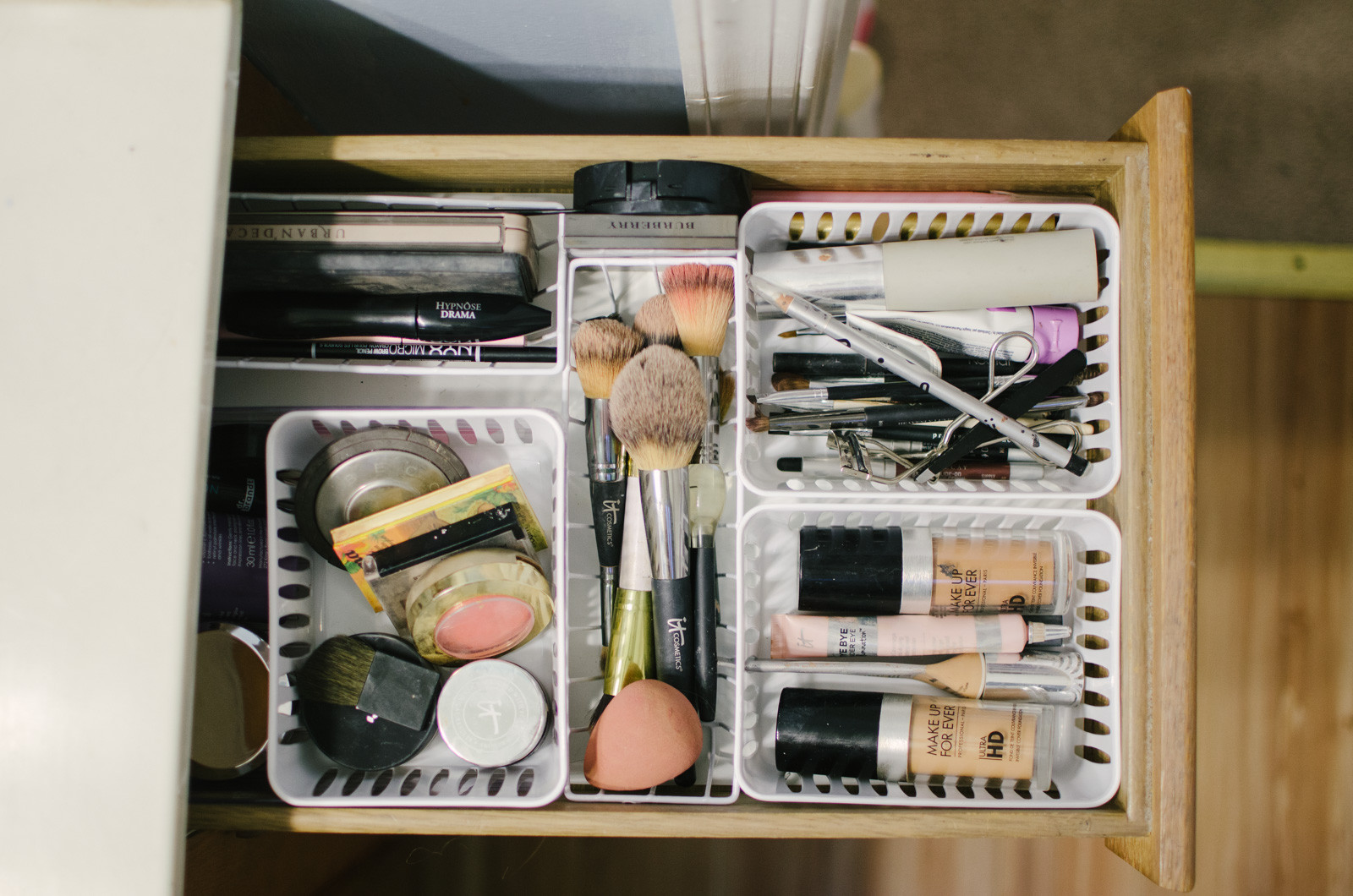 Best ideas about How To Organize Makeup DIY
. Save or Pin Dollar Store Makeup Drawer Organization DIY Now.