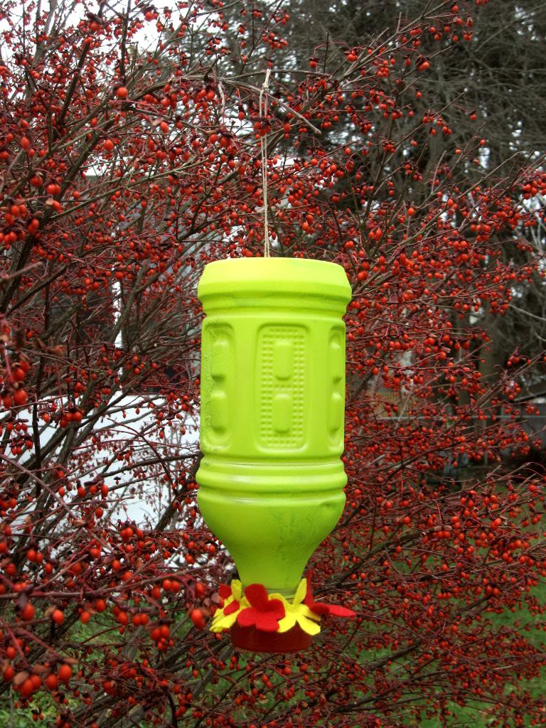 Best ideas about Hummingbird Feeder DIY
. Save or Pin 15 Homemade Hummingbird Feeders From Recycled Material Now.