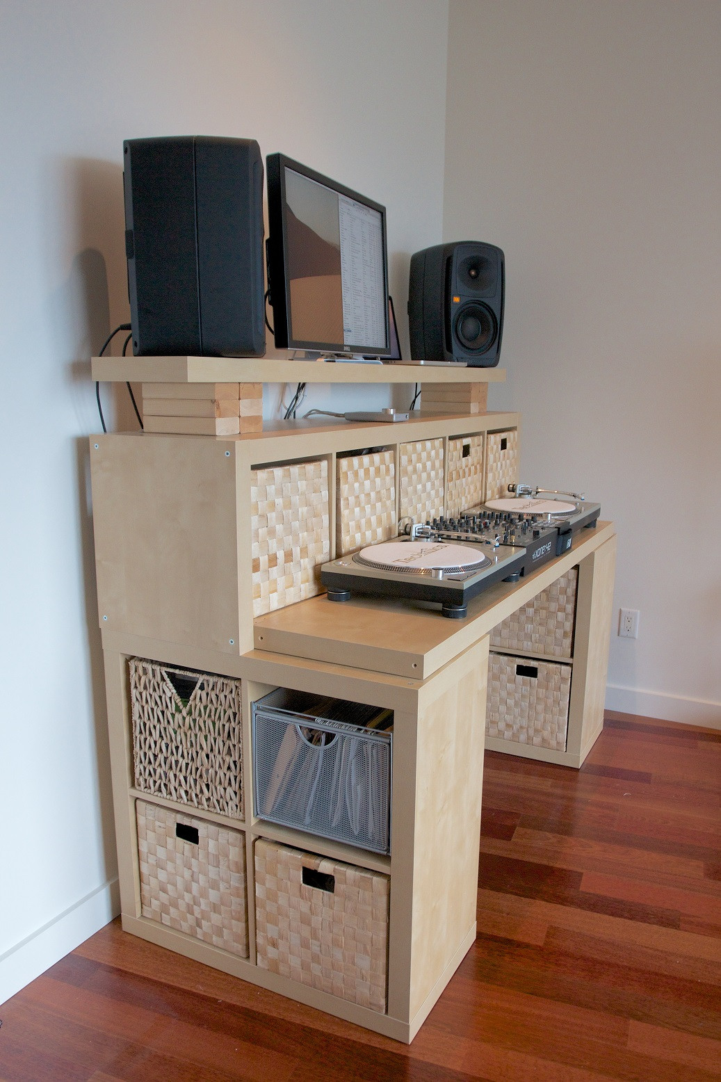 Best ideas about Ikea Desk DIY
. Save or Pin The “Spaceship” DIY standing desk A massive attractive Now.
