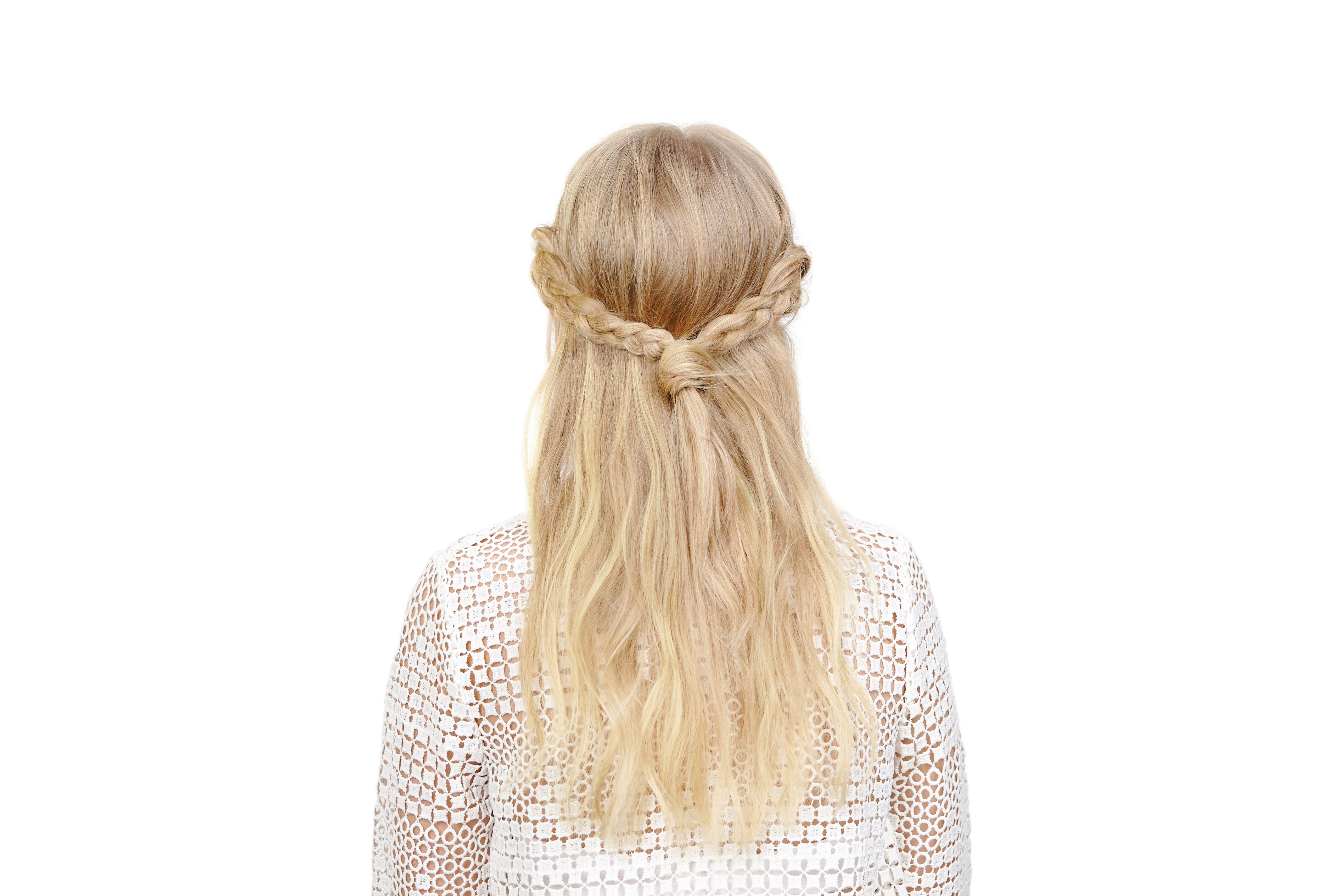 Best ideas about Invisibobble Hairstyles
. Save or Pin 7 Easy Hairstyles You Can Create Using Invisibobble Now.