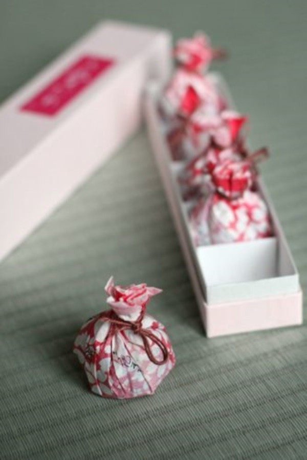 Best ideas about Japan Gift Ideas
. Save or Pin 40 Lovely Japanese Gift Wrapping ideas Now.