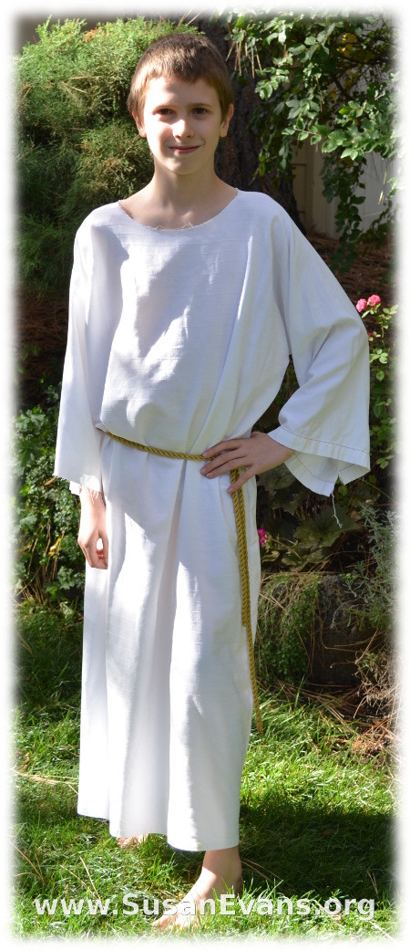Best ideas about Jesus Costumes DIY
. Save or Pin Bible Costume in Five Minutes Susan s Homeschool Blog Now.