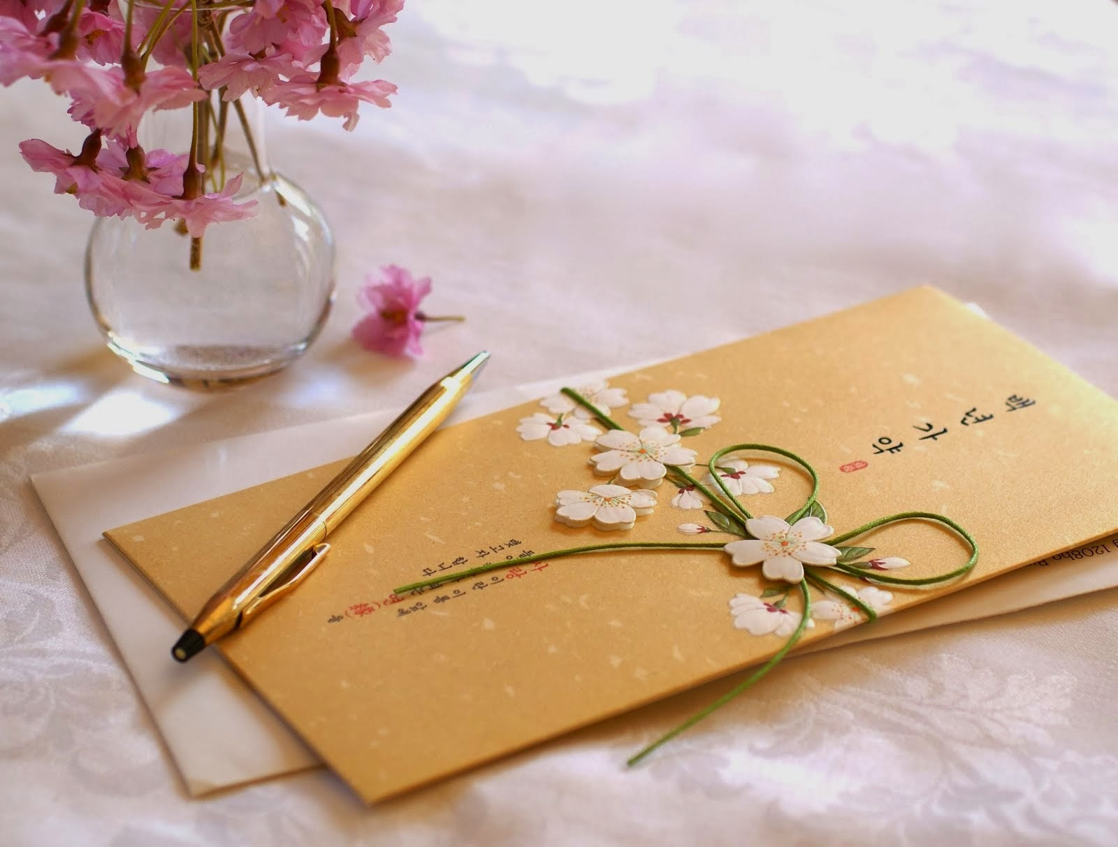 Best ideas about Korean Gift Ideas
. Save or Pin Ideas and Tips on Gift Giving in Korea Seoul Searching Now.
