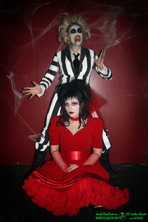 Best ideas about Lydia Beetlejuice Costume DIY
. Save or Pin Beetlejuice and Lydia Couple s Costume Idea Now.