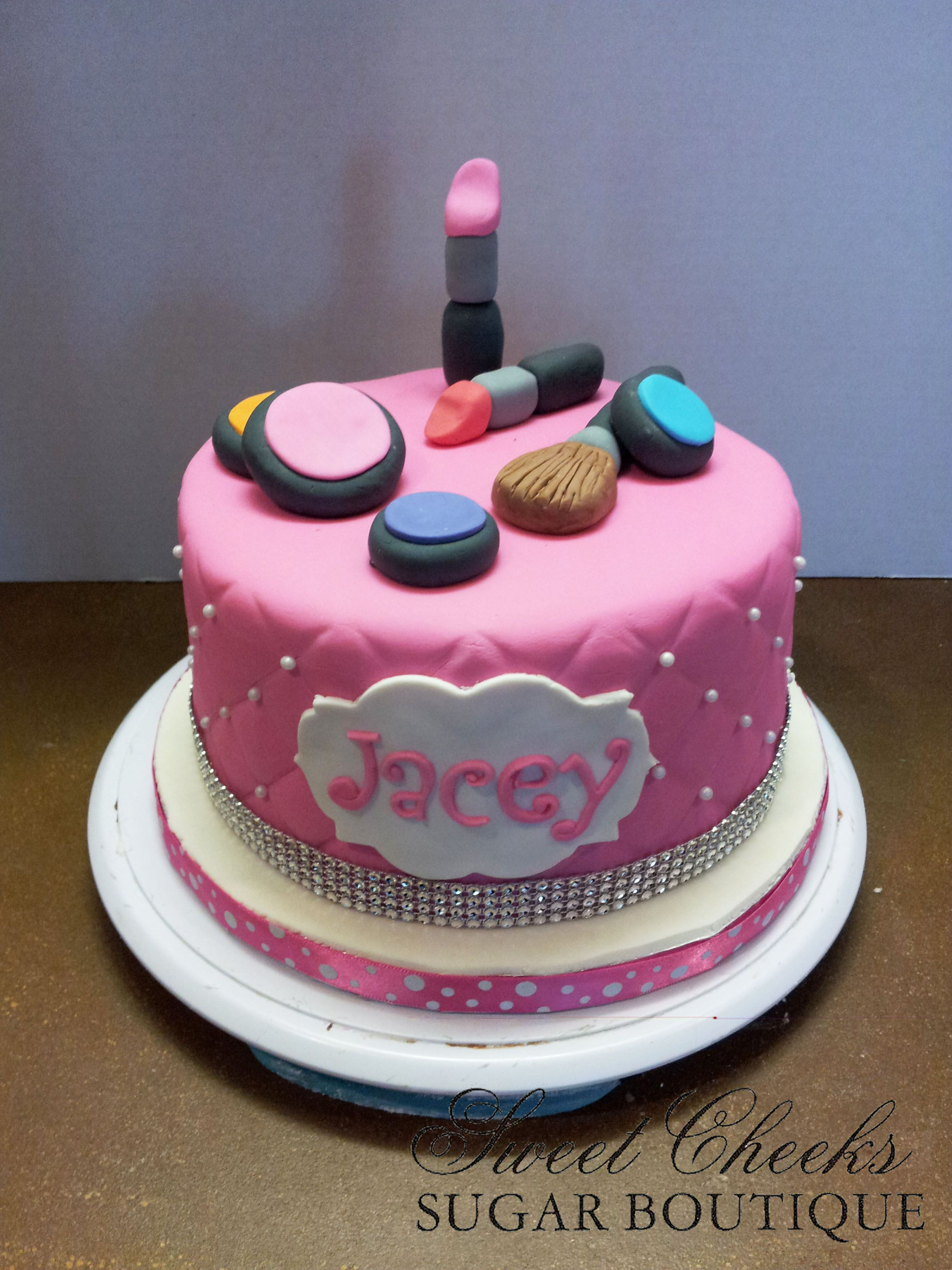 Best ideas about Make Birthday Cake
. Save or Pin A makeup themed cake for Jacey Happy Birthday Now.