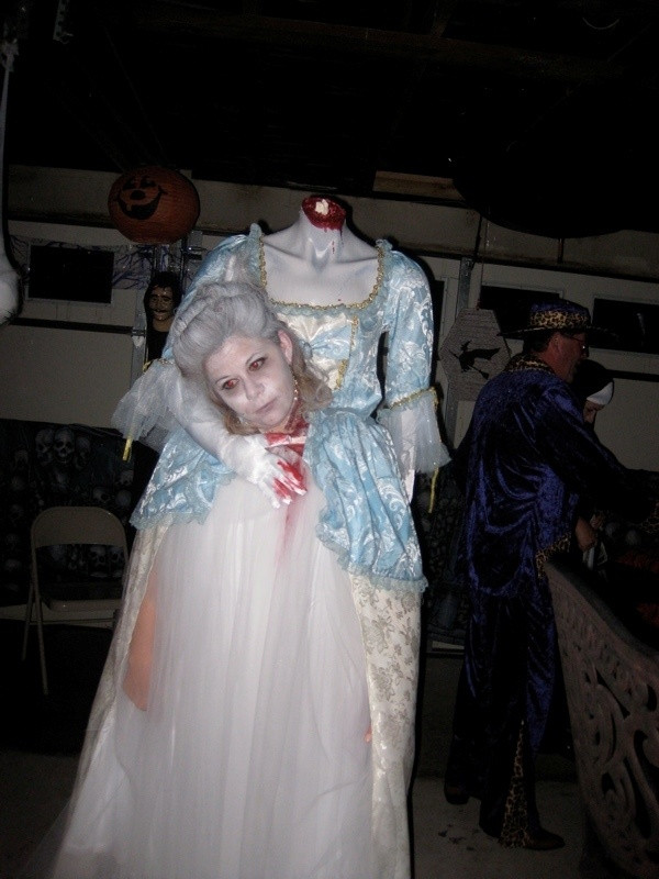Best ideas about Marie Antoinette Costume DIY
. Save or Pin Marie Antoinette DIY Costume from 2009 Now.