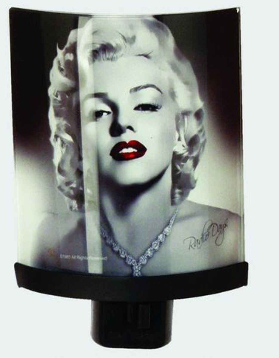 Best ideas about Marilyn Monroe Gift Ideas
. Save or Pin Marilyn Monroe’s Brentwood Mansion Now.