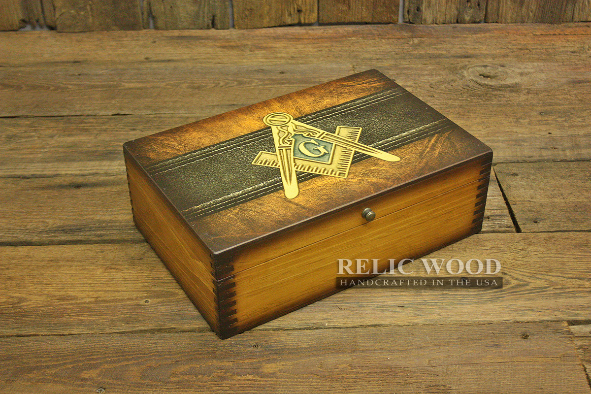 Best ideas about Masonic Gift Ideas
. Save or Pin Freemason pass & Square Wooden Memory Box Now.