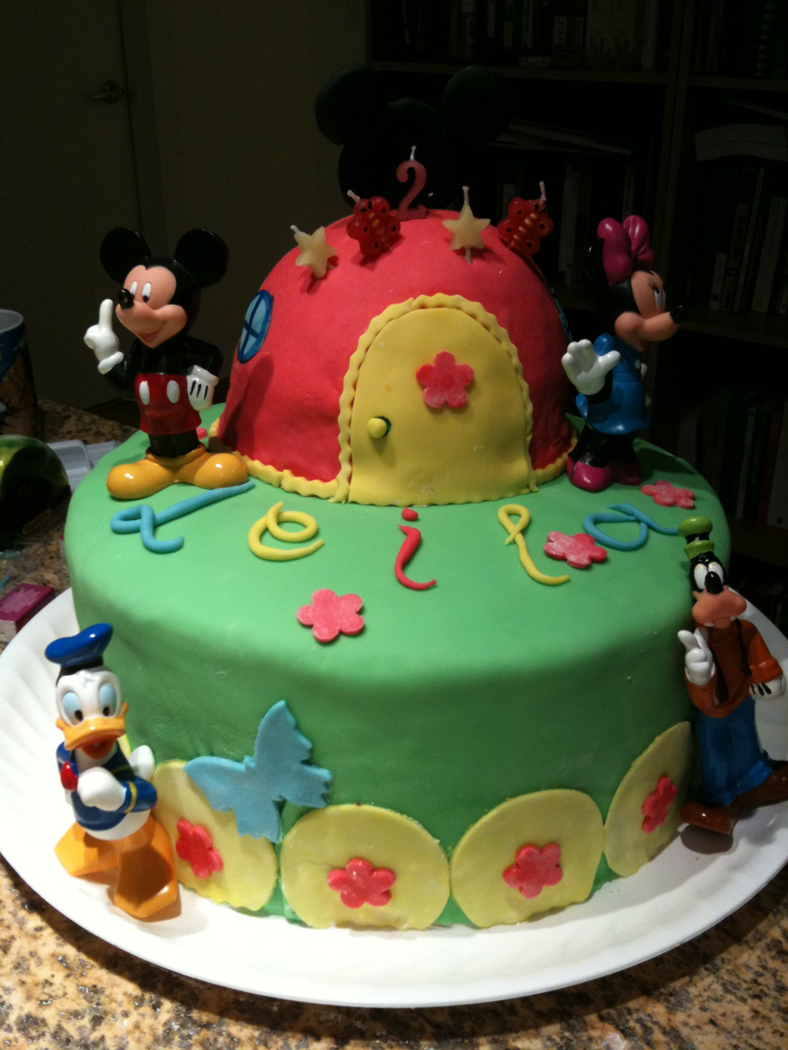 Best ideas about Mickey Birthday Cake
. Save or Pin mickey mouse Now.