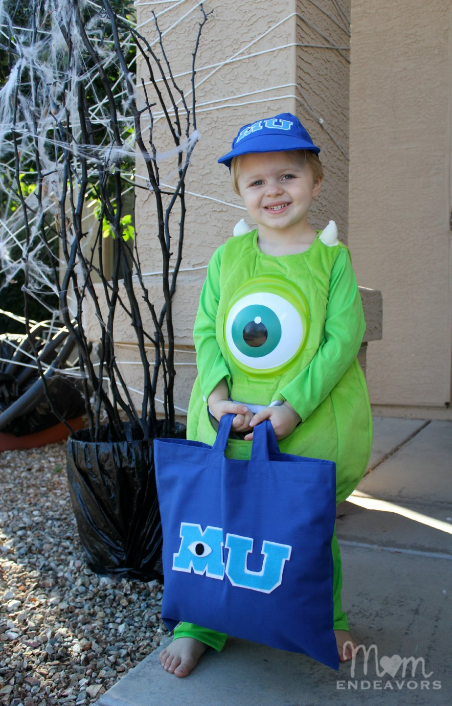 Best ideas about Mike Wazowski DIY Costume
. Save or Pin DIY Monsters University Trick or Treat Bag Now.