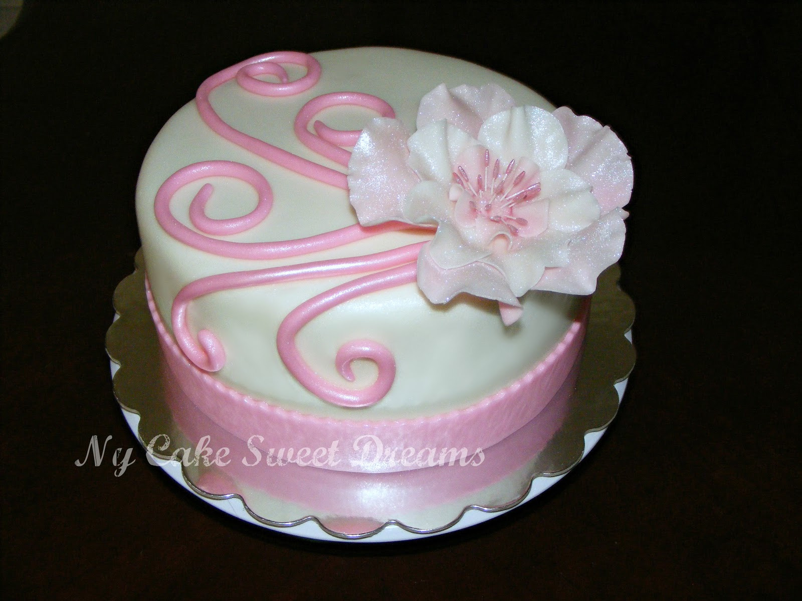 Best ideas about Moms Birthday Cake
. Save or Pin My Cake Sweet Dreams Mom s Birthday Cake Now.