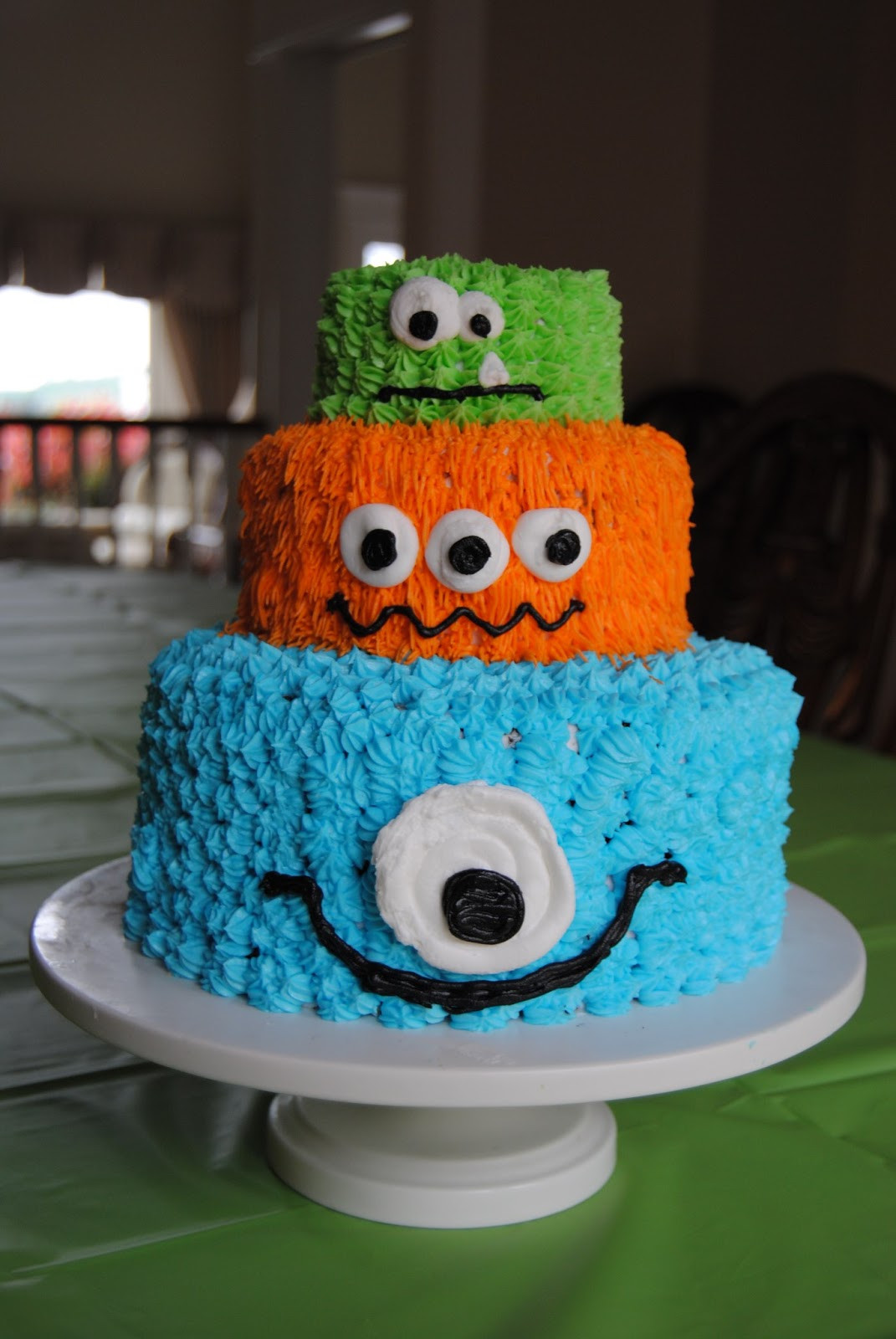Best ideas about Monster Birthday Cake
. Save or Pin 10 Do It Yourself Birthday Cakes For Little Boys Now.