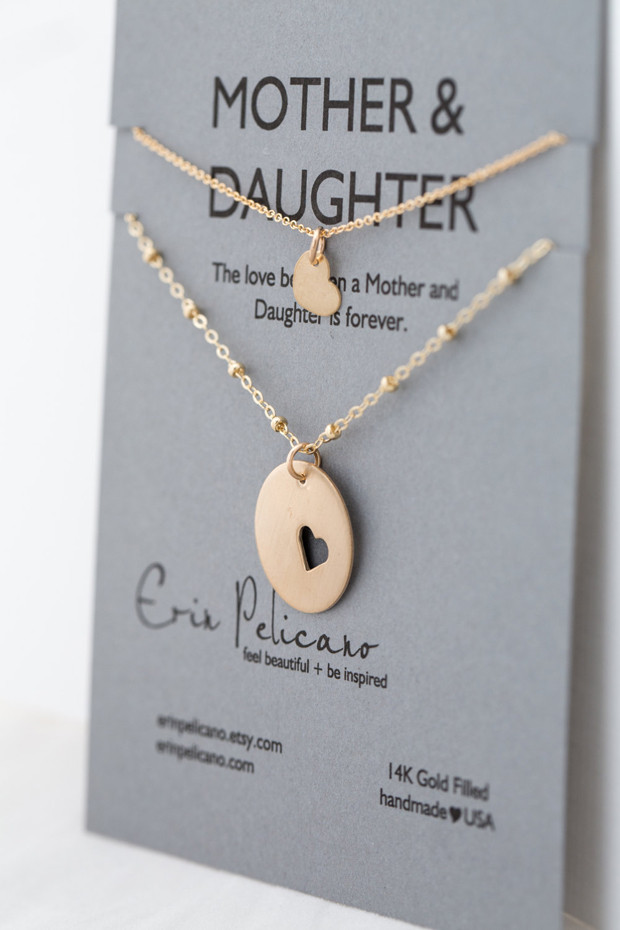 Best ideas about Mother Daughter Gift Ideas
. Save or Pin 13 Thoughtful Wedding Gifts for Parents Now.