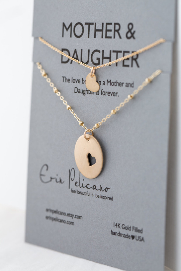 Best ideas about Mother To Daughter Wedding Gift Ideas
. Save or Pin 13 Thoughtful Wedding Gifts for Parents Now.