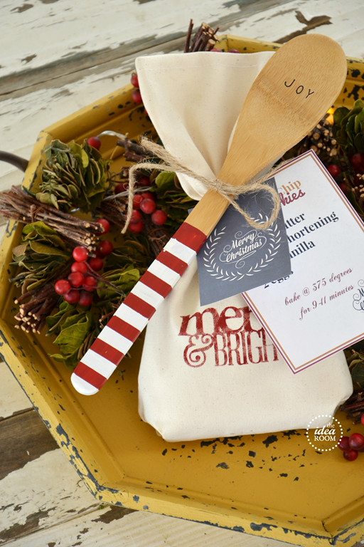 Best ideas about Neighbor Christmas Gift Ideas
. Save or Pin 12 Free Christmas Printables Now.