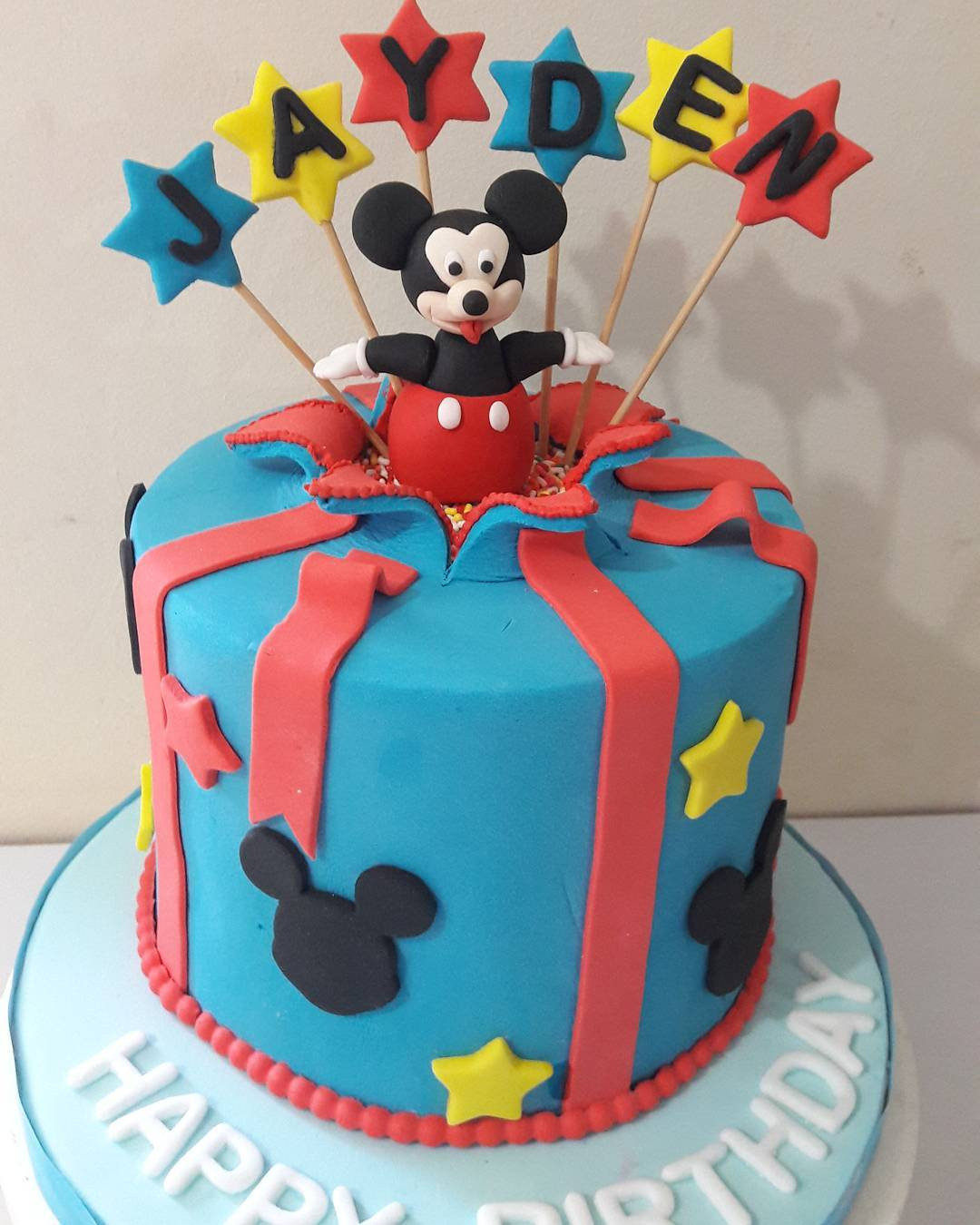 Best ideas about Nice Birthday Cake
. Save or Pin nice birthday cake with name Now.