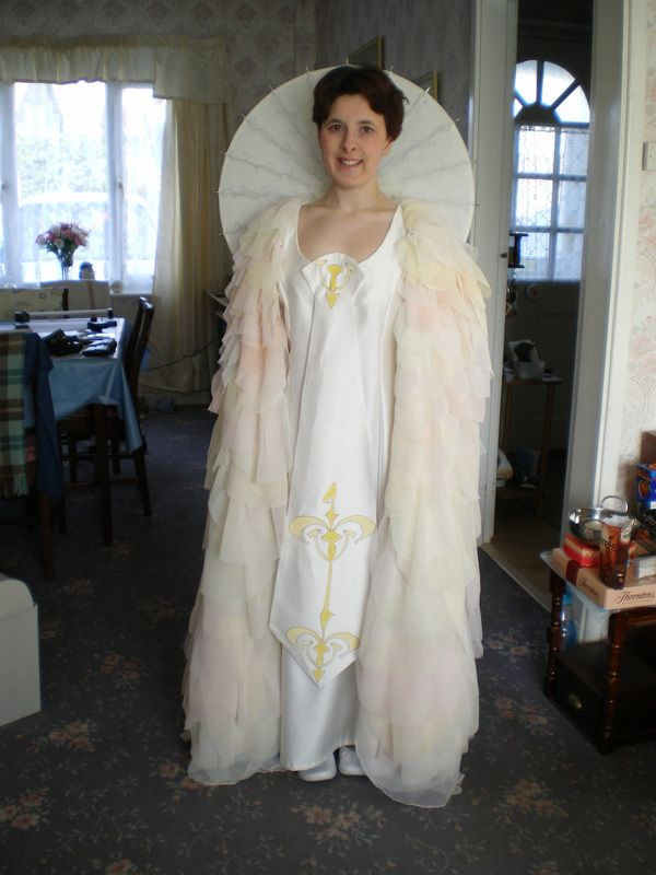 Best ideas about Padme Costume DIY
. Save or Pin Queen Amidala Parade Gown tutorial Now.