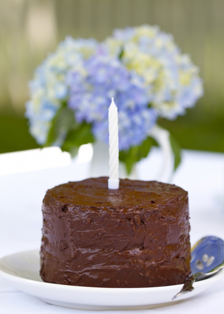 Best ideas about Paleo Birthday Cake
. Save or Pin Paleo Chocolate Birthday Cake Now.