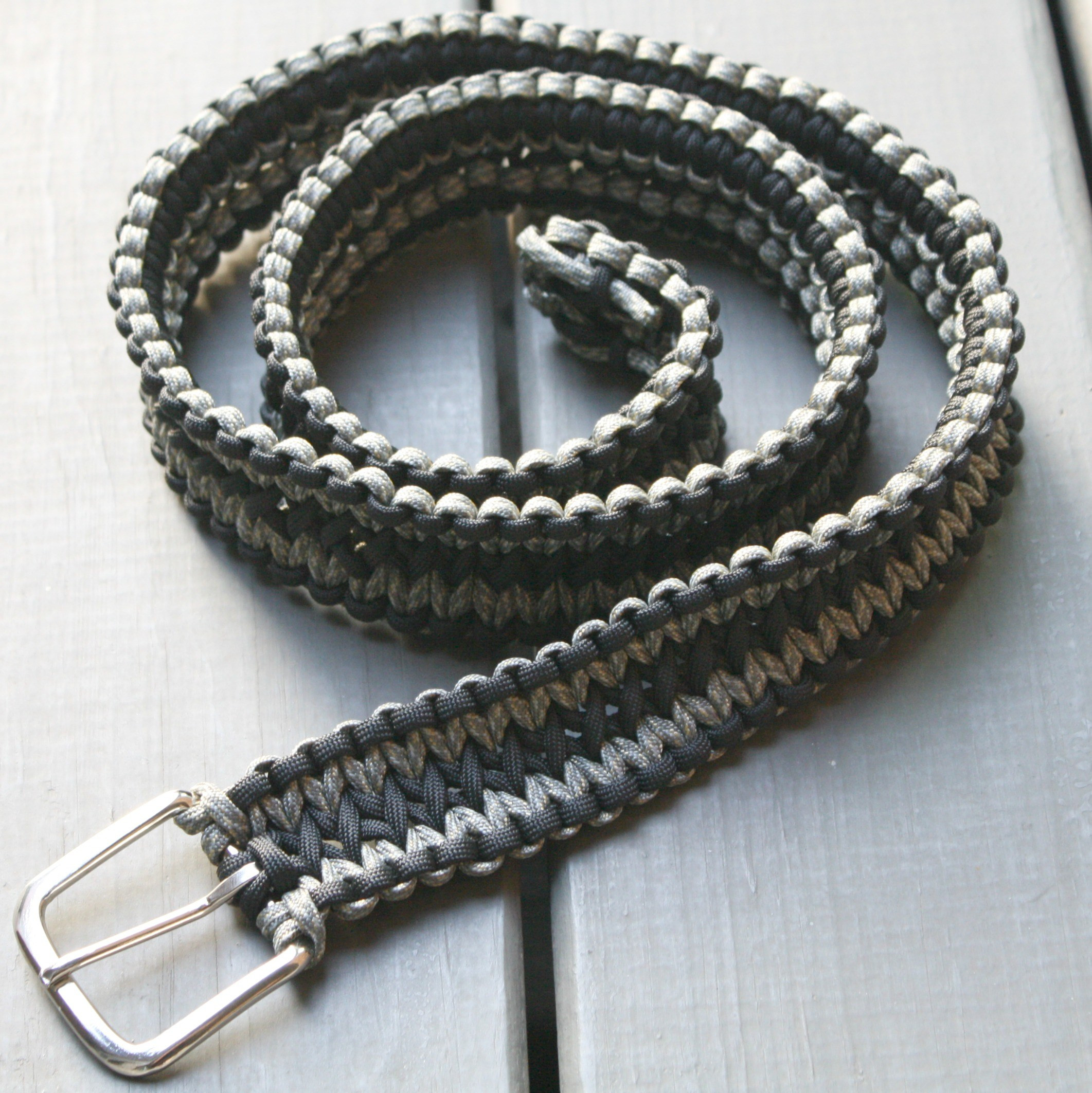 Best ideas about Paracord Belt DIY
. Save or Pin how to make a paracord belt My French Twist Now.