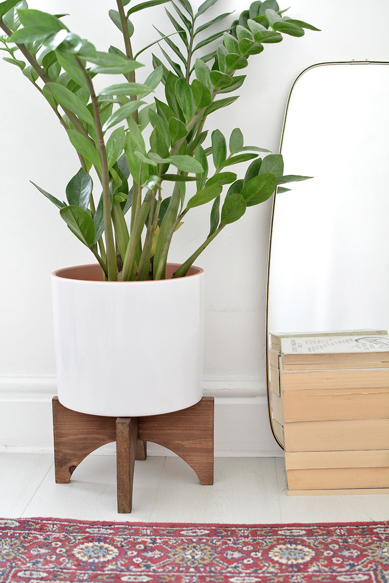 Best ideas about Plant Stand DIY
. Save or Pin DIY mid century plant stand Now.