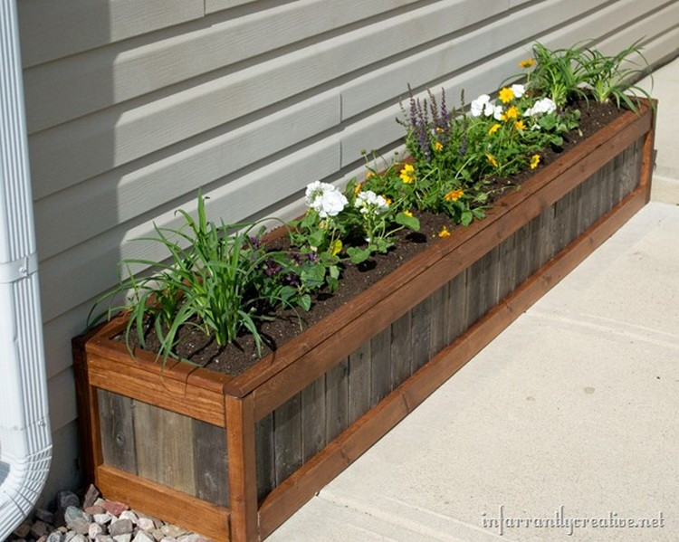 Best ideas about Planter Boxes DIY
. Save or Pin Planter Boxes Made from Wooden Pallets Now.