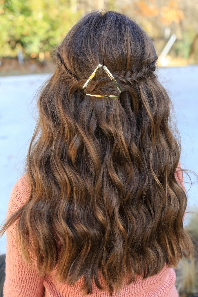 Best ideas about Pretty Hairstyles For Girls
. Save or Pin Barrette Tieback Now.