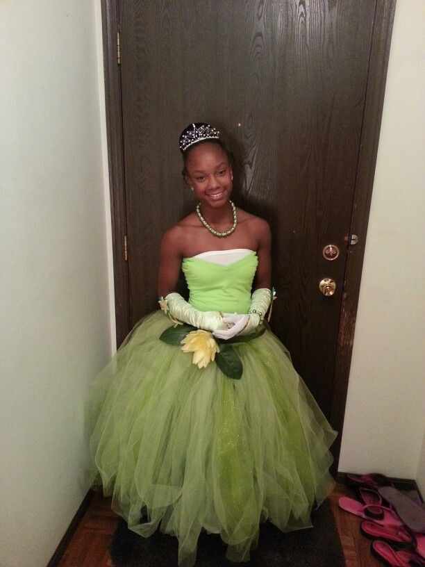 Best ideas about Princess Tiana Costume DIY
. Save or Pin 40 best images about Coronas Wreaths on Pinterest Now.