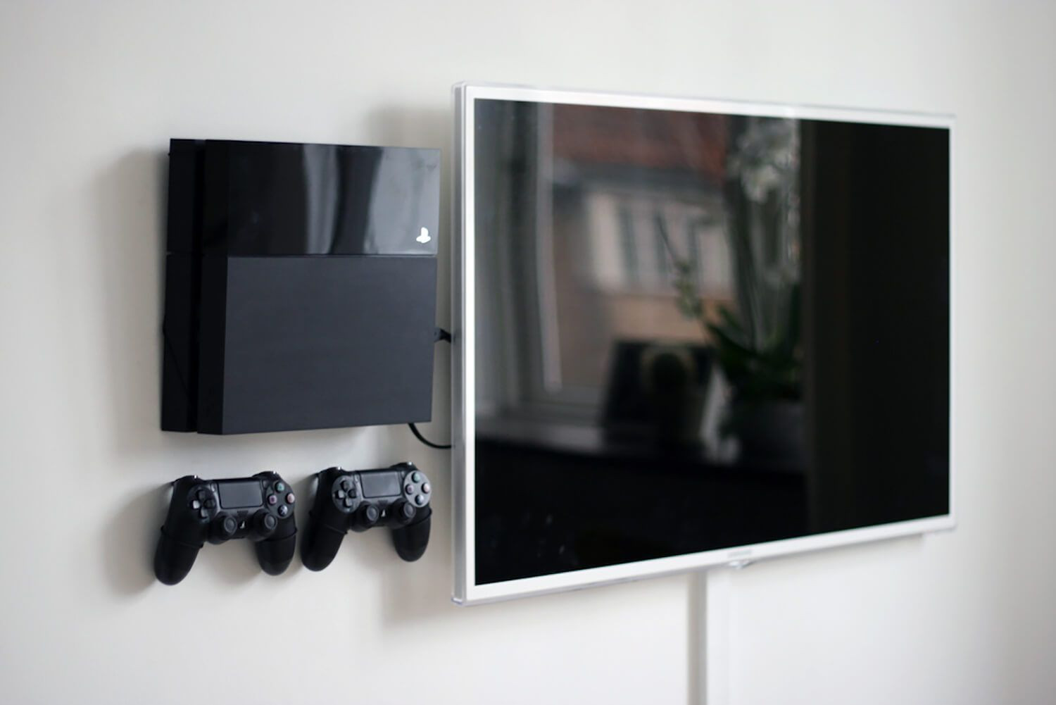 Best ideas about Ps4 Wall Mount DIY
. Save or Pin PlayStation 4 original wall mount For the Home Now.