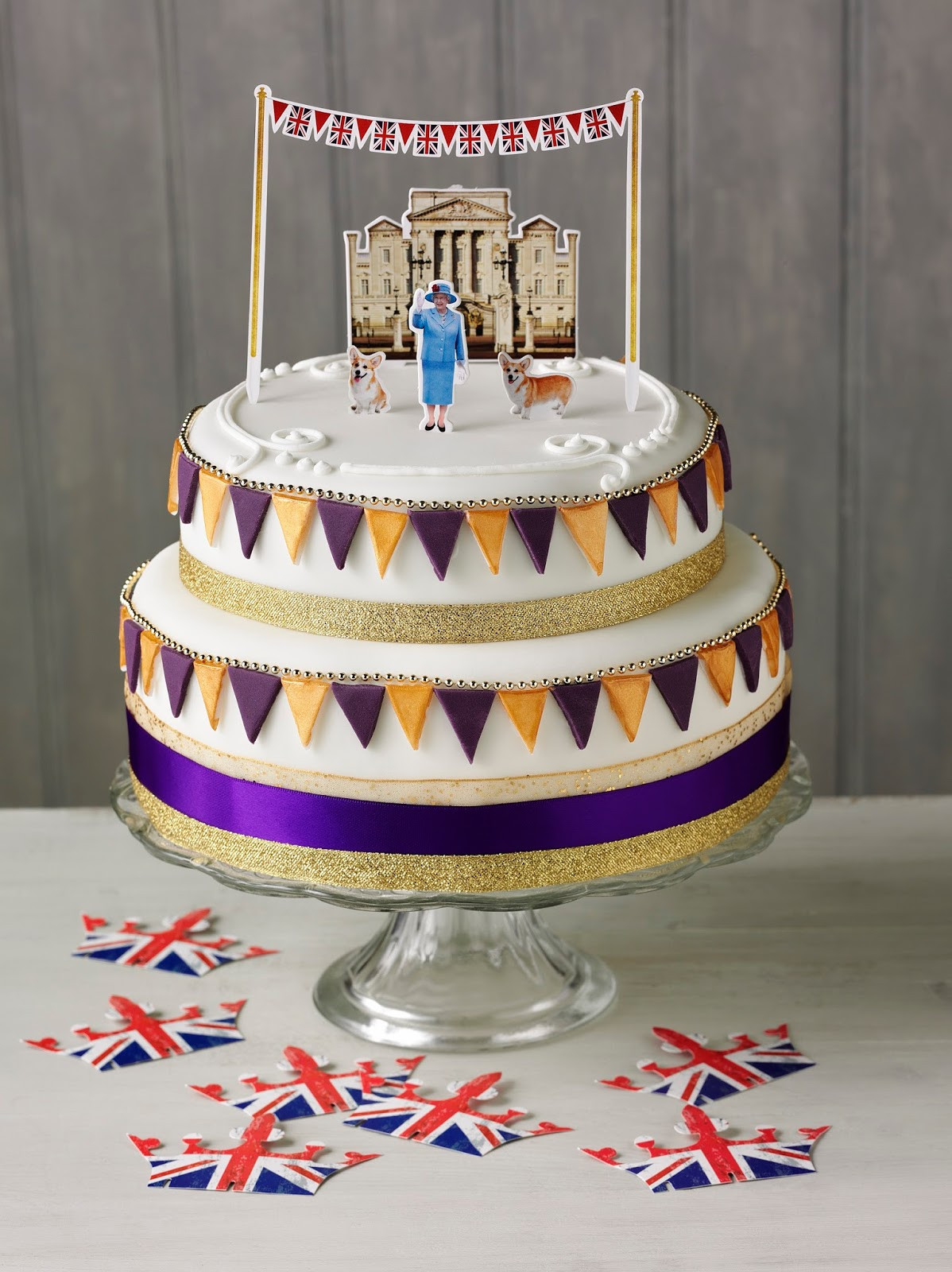 Best ideas about Queen Birthday Cake
. Save or Pin A Queens 90th Birthday Cake Made By Me Queenat90 Now.