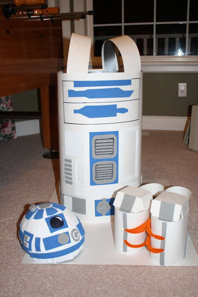 Best ideas about R2D2 Costume DIY
. Save or Pin 17 Best images about R2D2 costume on Pinterest Now.