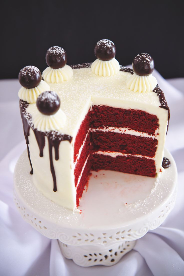 Best ideas about Red Birthday Cake
. Save or Pin 1000 ideas about Red Velvet Birthday Cake on Pinterest Now.