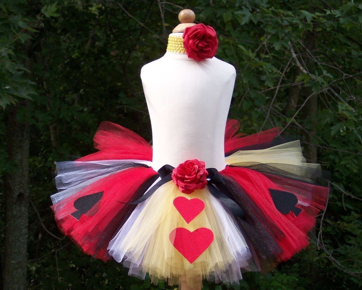 Best ideas about Red Queen Costume DIY
. Save or Pin Queen of Hearts Alice in Wonderland inspired by Now.