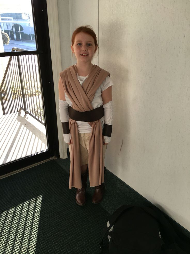 Best ideas about Rey DIY Costume
. Save or Pin DIY no sew Rey Star Wars Costume using long fabric pieces Now.