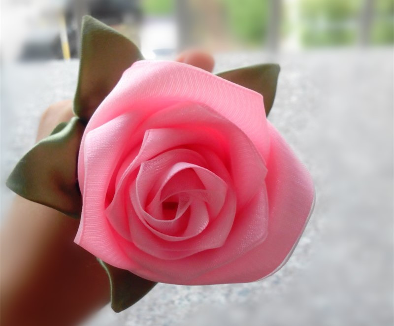 Best ideas about Ribbon Roses DIY
. Save or Pin Diy ribbon roses and flowers Now.