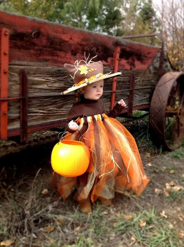 Best ideas about Scarecrow Costume DIY
. Save or Pin 17 DIY Scarecrow Costume Ideas From Clever to Creepy Now.