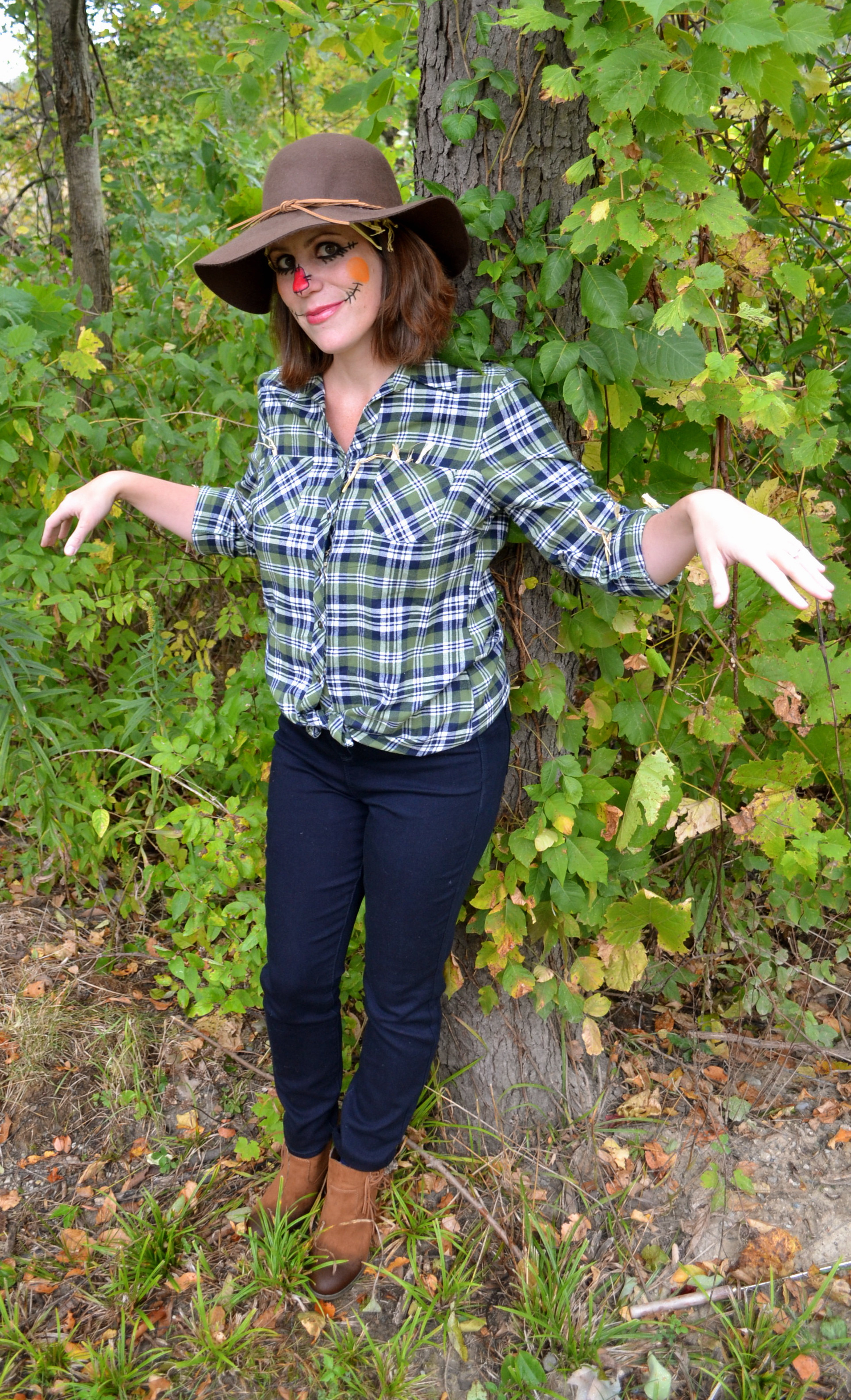 Best ideas about Scarecrow Costume DIY
. Save or Pin Last Minute Halloween DIY Scarecrow Now.