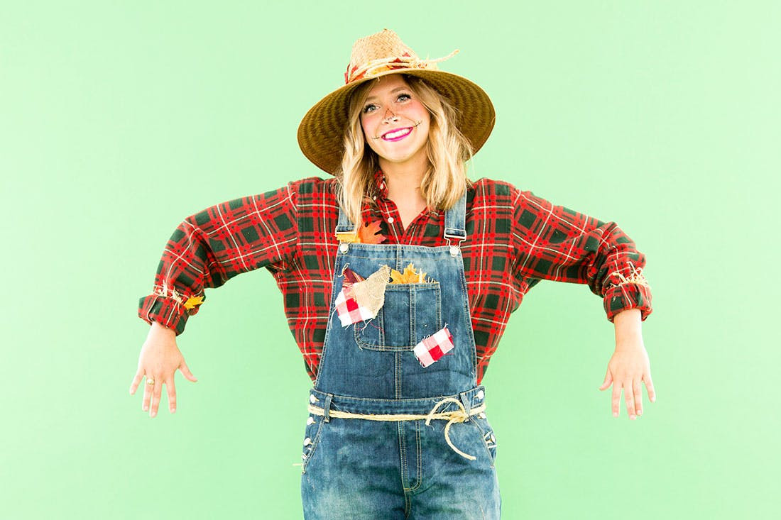 Best ideas about Scarecrow Halloween Costume DIY
. Save or Pin DIY This Last Minute Scarecrow Costume With Pieces from Now.
