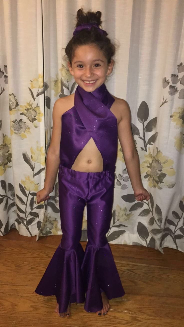 Best ideas about Selena Costume DIY
. Save or Pin Best 25 Selena costume ideas only on Pinterest Now.